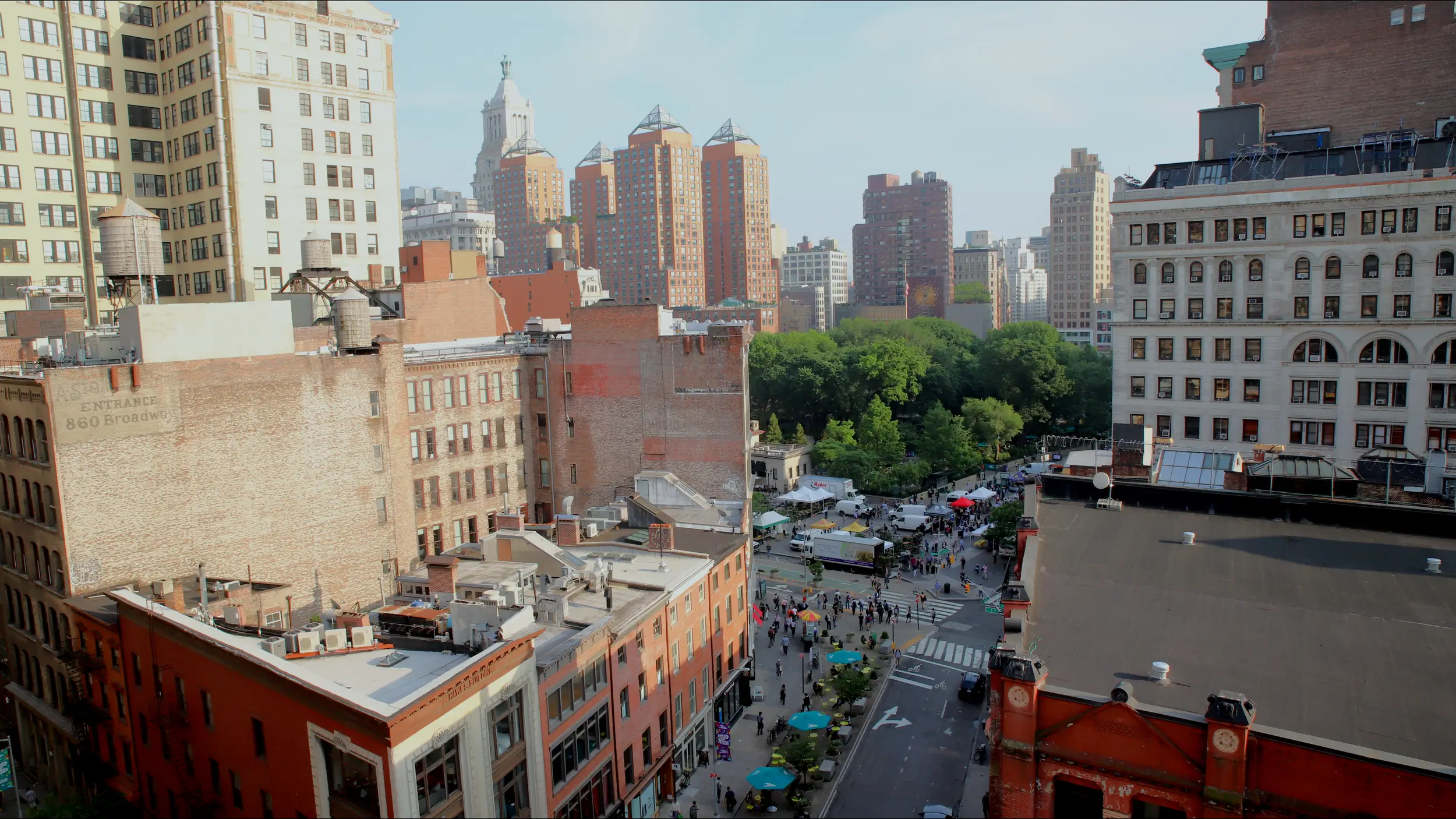 V1-0008_rerenderinagesrooftop00000000