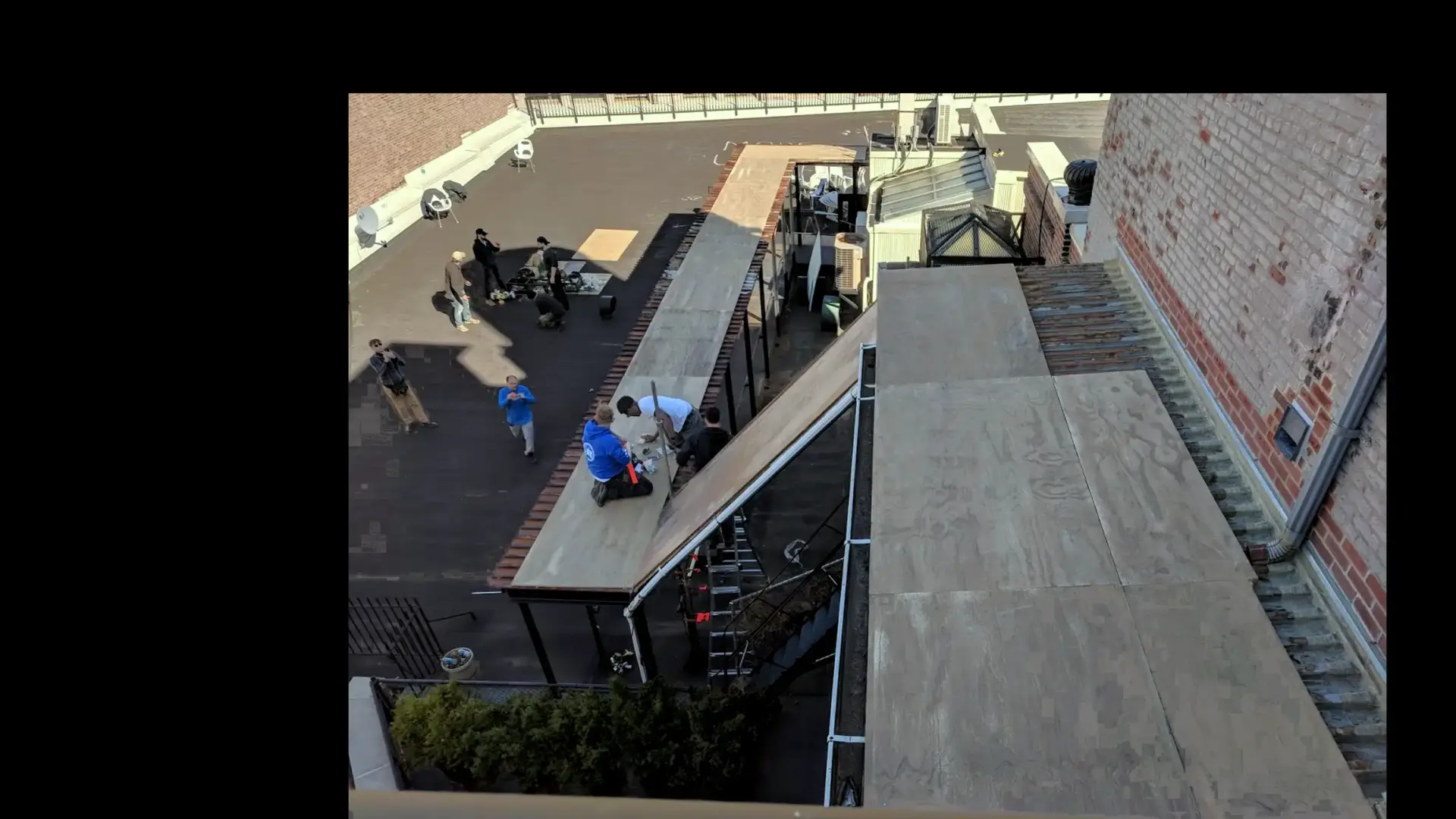 V1-0022_rerenderinagesrooftop00000000