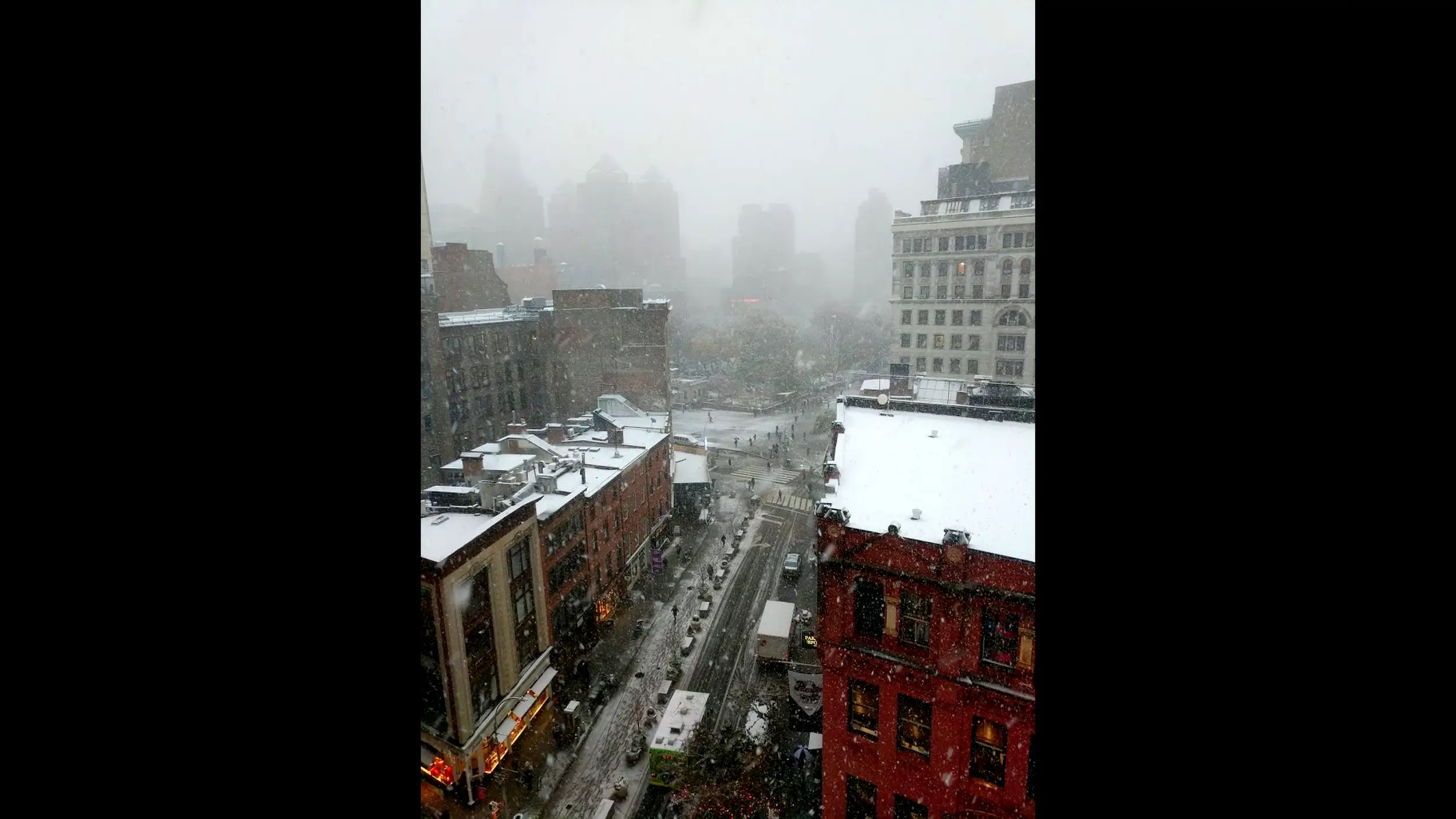 V1-0024_rerenderinagesrooftop00000000